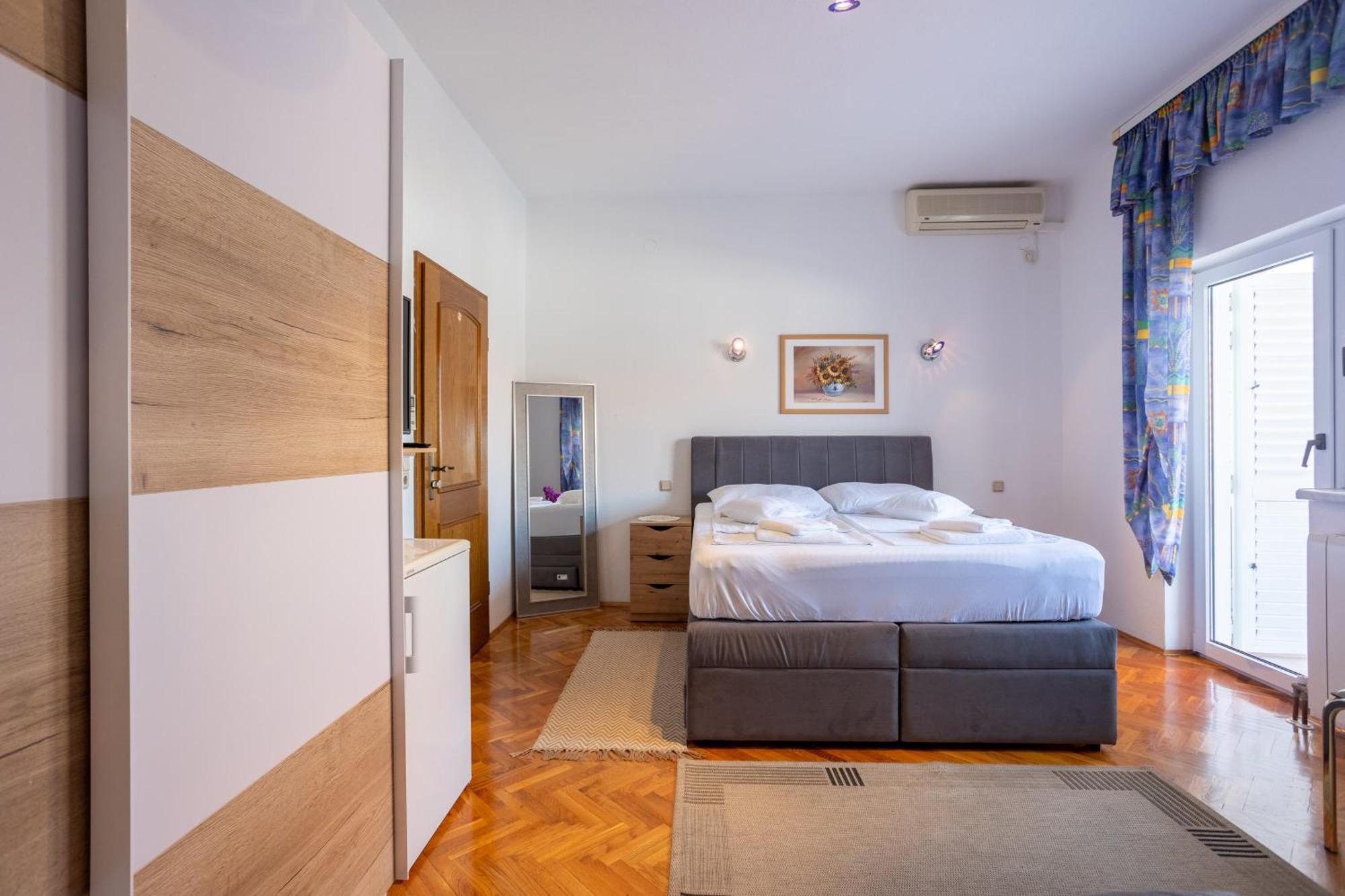 Villa Marina Okrug Gornji Phòng bức ảnh